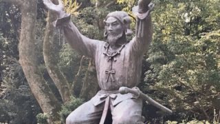 ムスビの御神像